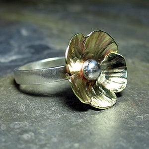 Flower Ring in Sterling Silver and Brass - Sunny Buttercup