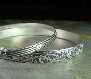 Sterling Silver Pattern Wire Bangle Set of 2 - Garden Gate