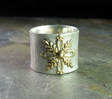 Wide band snowflake ring - Snowfall